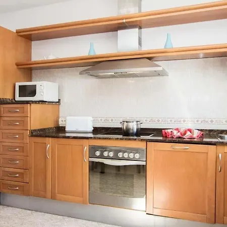 Puerto Del Carmen Sleeps 8 Pool Air Con Wifi Βίλα Πουέρτο Ντελ Κάρμεν