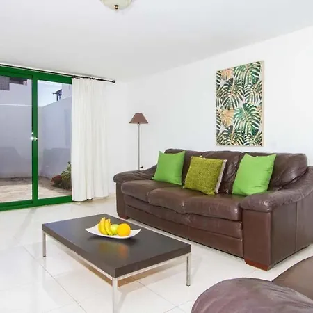 Willa Puerto Del Carmen Sleeps 8 Pool Air Con Wifi